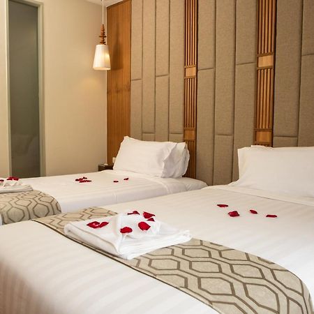 Lanna Thaphae Hotel Chiang Mai Extérieur photo
