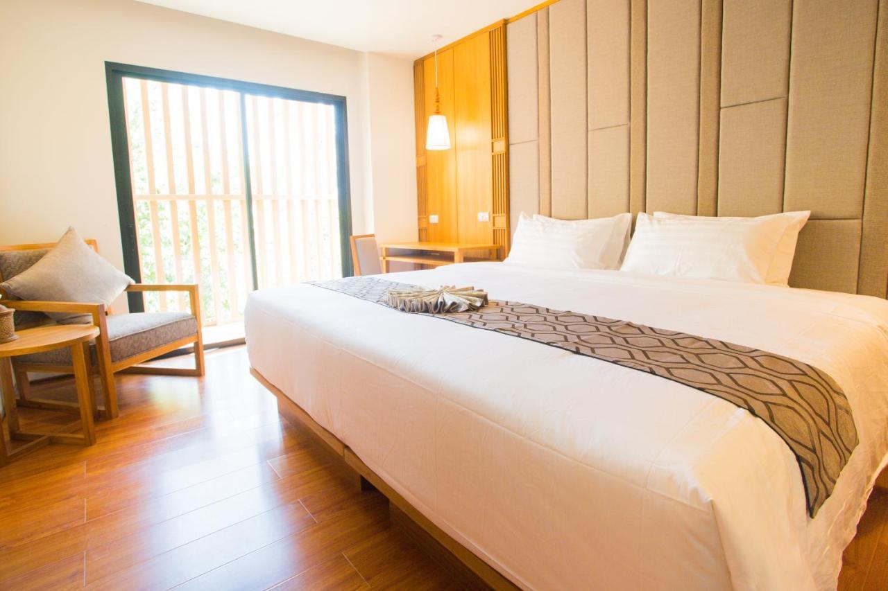 Lanna Thaphae Hotel Chiang Mai Extérieur photo