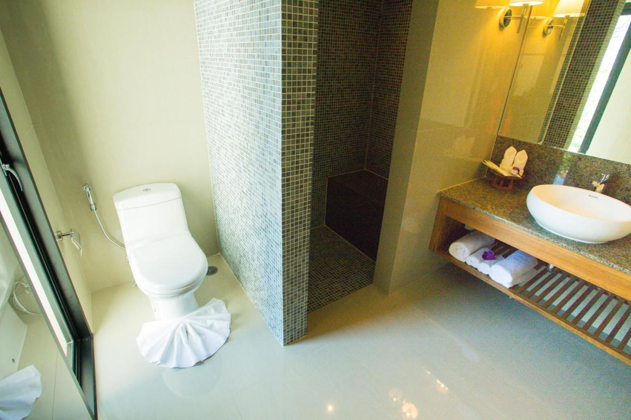 Lanna Thaphae Hotel Chiang Mai Extérieur photo