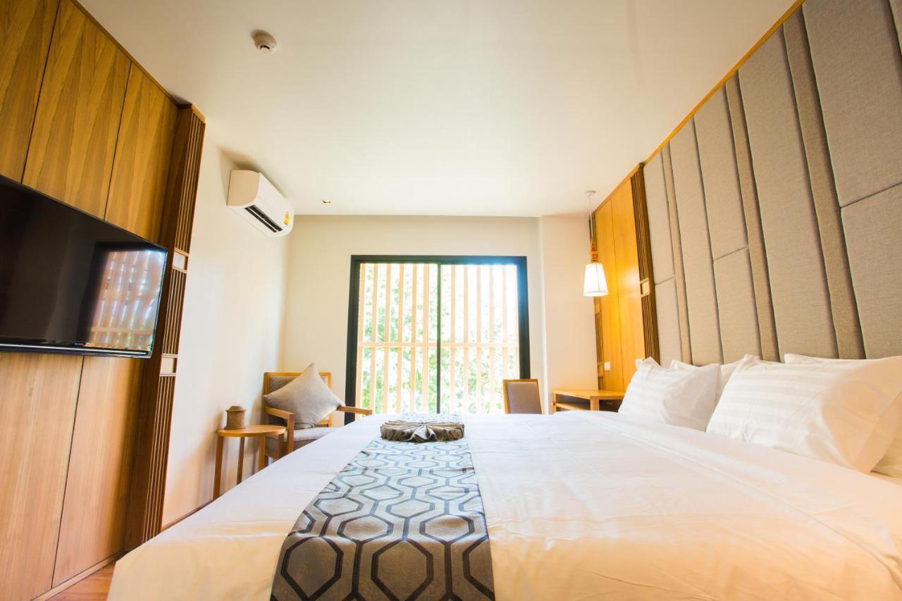 Lanna Thaphae Hotel Chiang Mai Extérieur photo