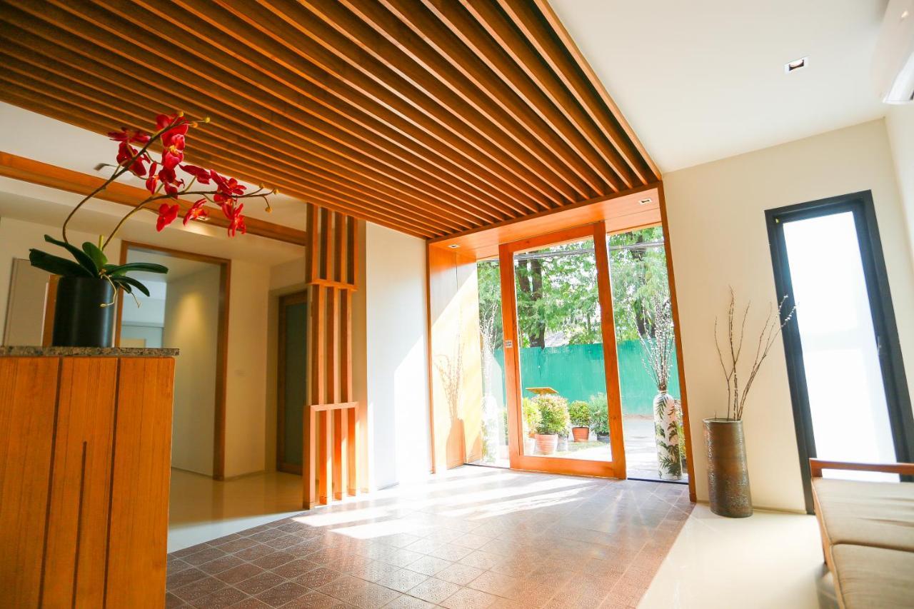 Lanna Thaphae Hotel Chiang Mai Extérieur photo