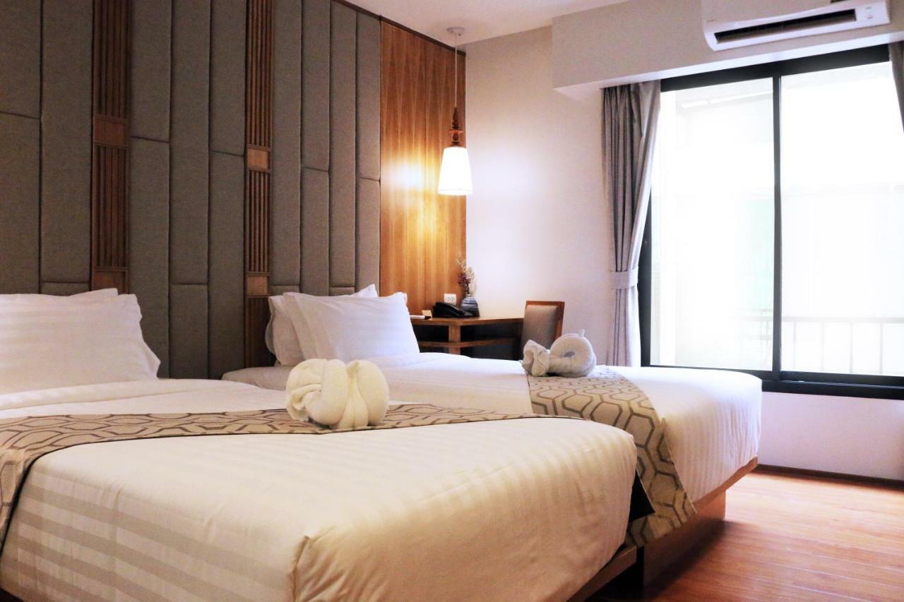 Lanna Thaphae Hotel Chiang Mai Extérieur photo