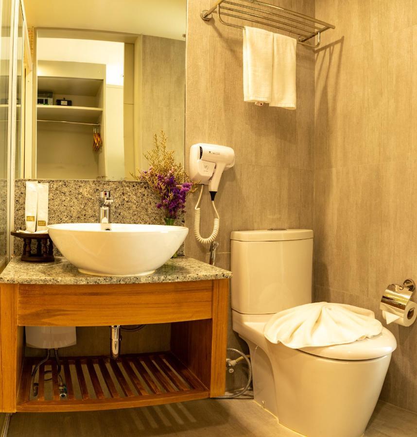 Lanna Thaphae Hotel Chiang Mai Extérieur photo