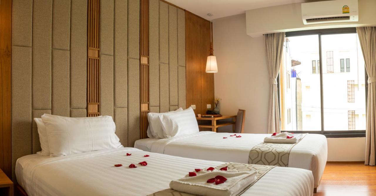 Lanna Thaphae Hotel Chiang Mai Extérieur photo
